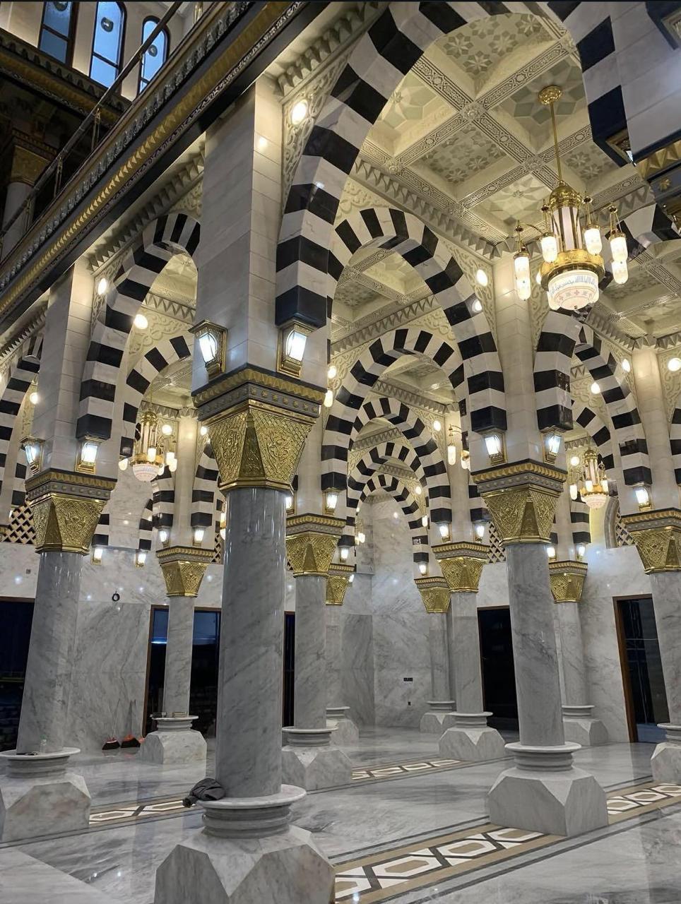 Mahkota Pilar Masjid Nabawi
