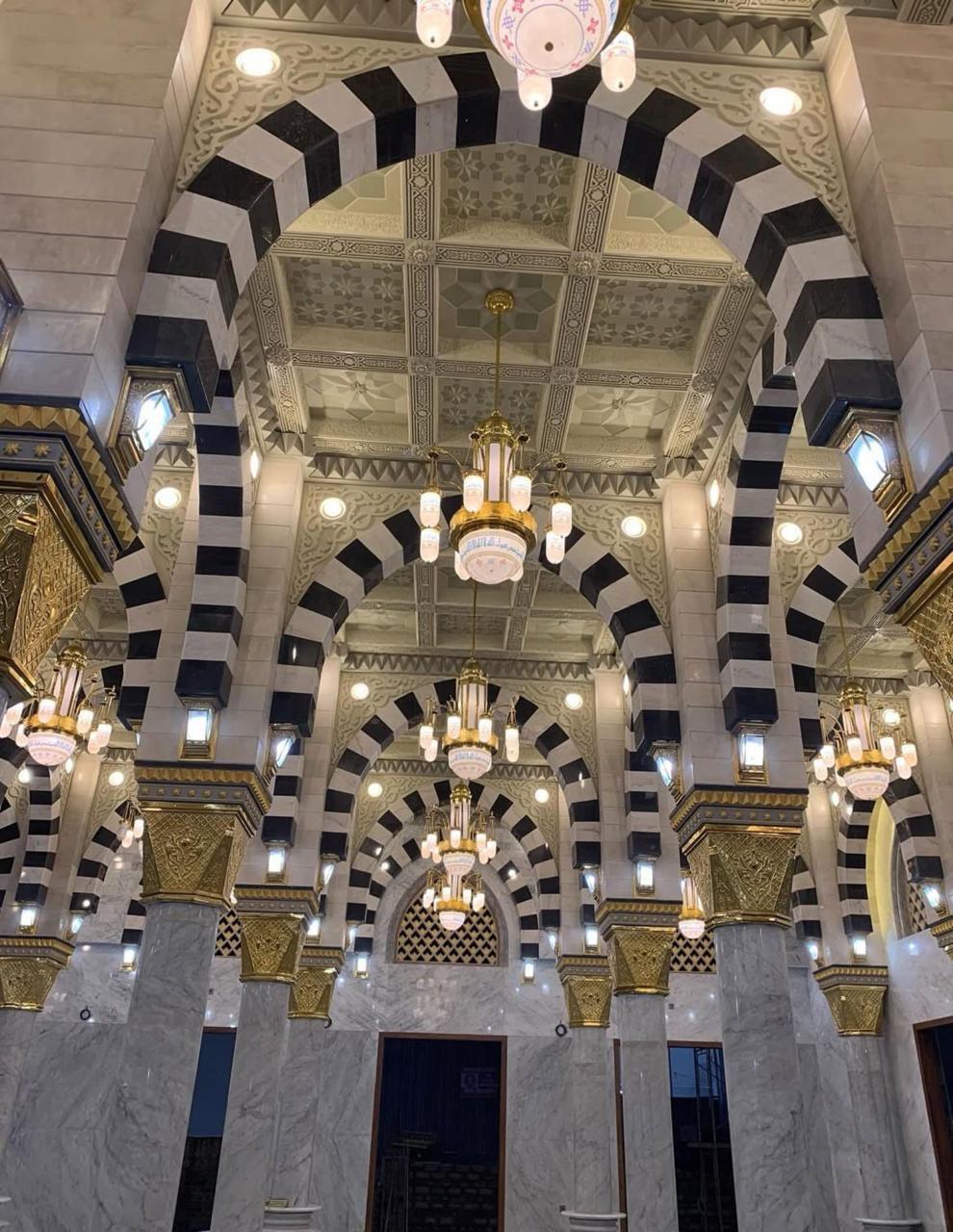 Mahkota Pilar Masjid Nabawi