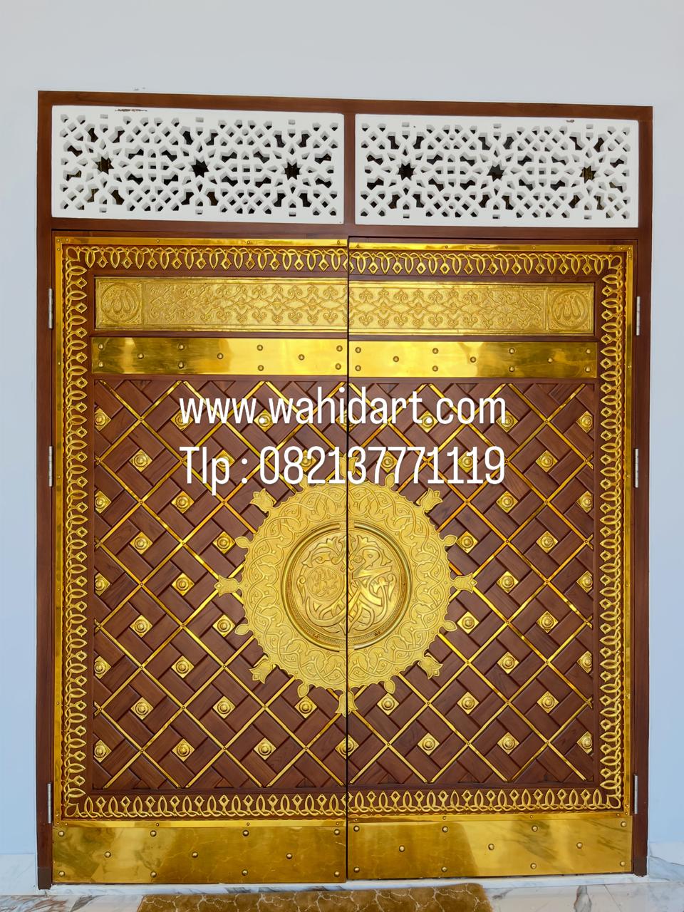 Pintu Masjid Nabawi Kuningan 