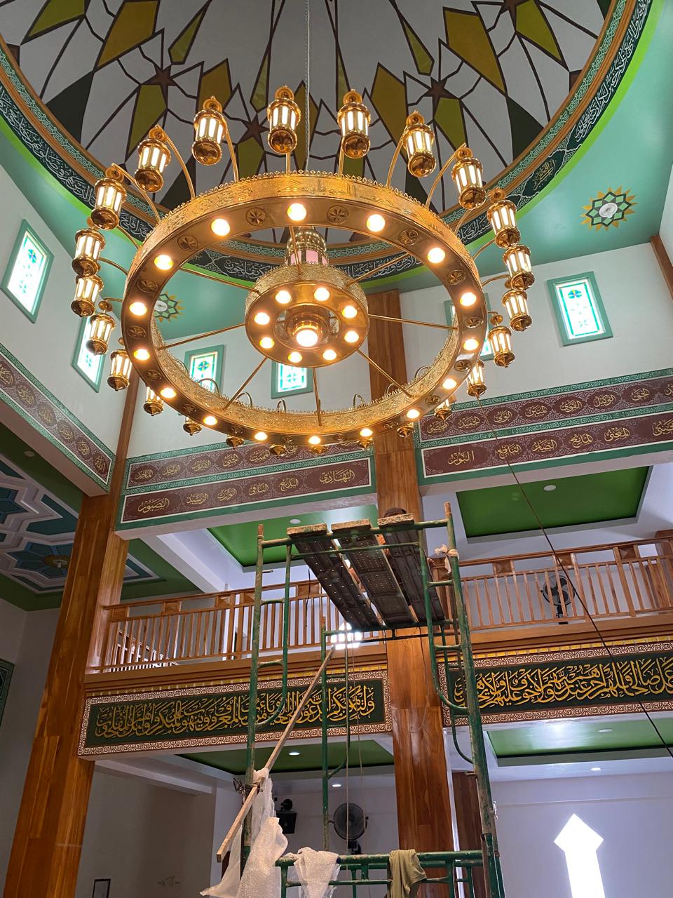 Lampu Gantung Masjid Nabawi Kuningan
