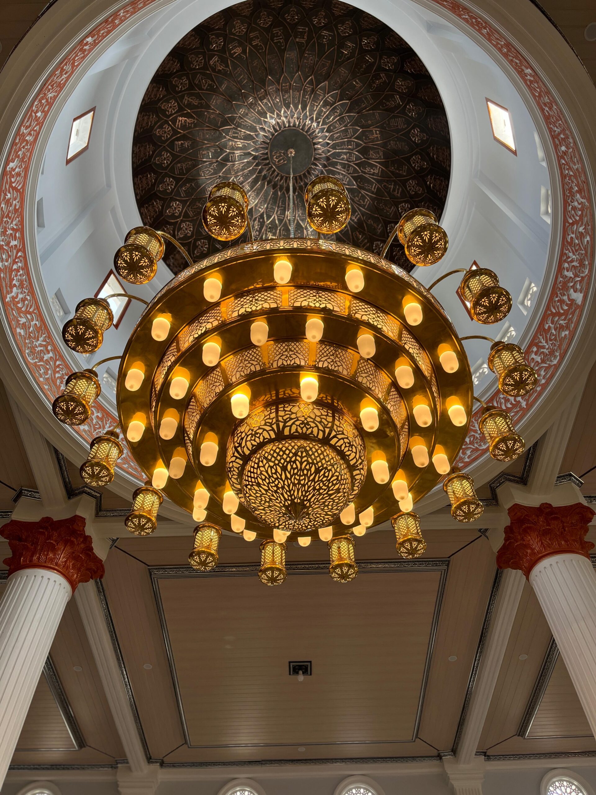Lampu Hias Masjid Gantung