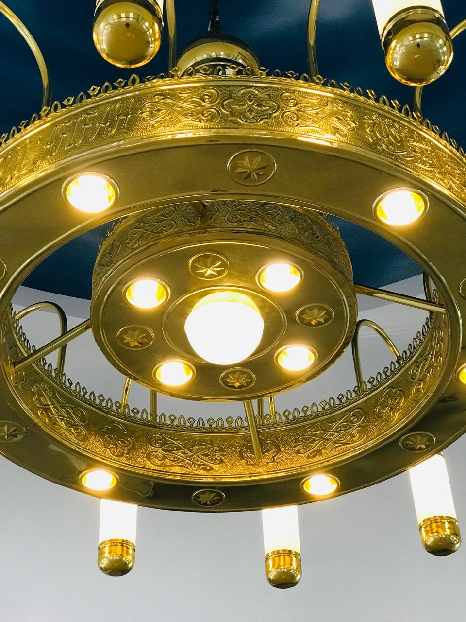 Lampu Hias Masjid Nabawi