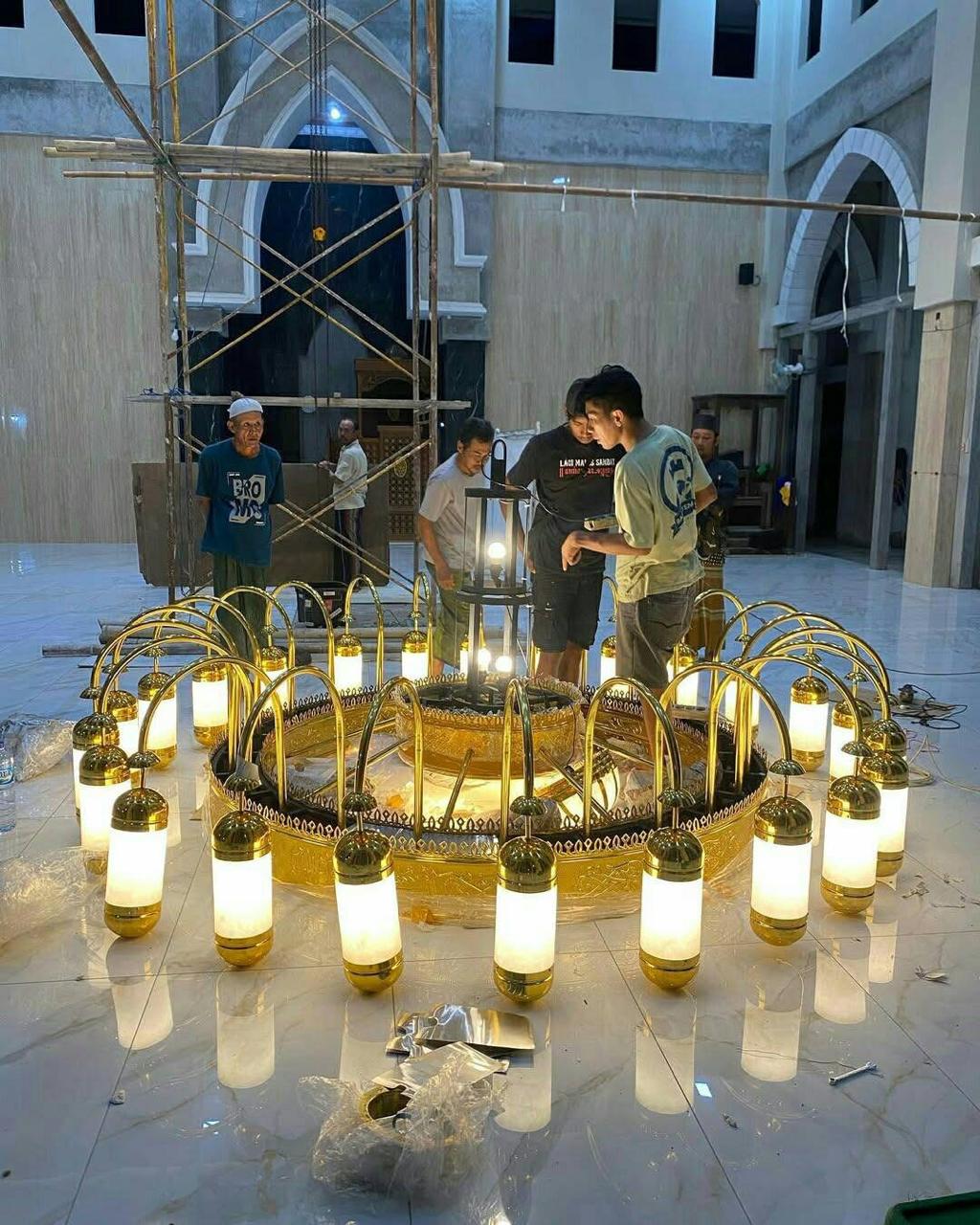 Lampu Hias Gantung Masjid