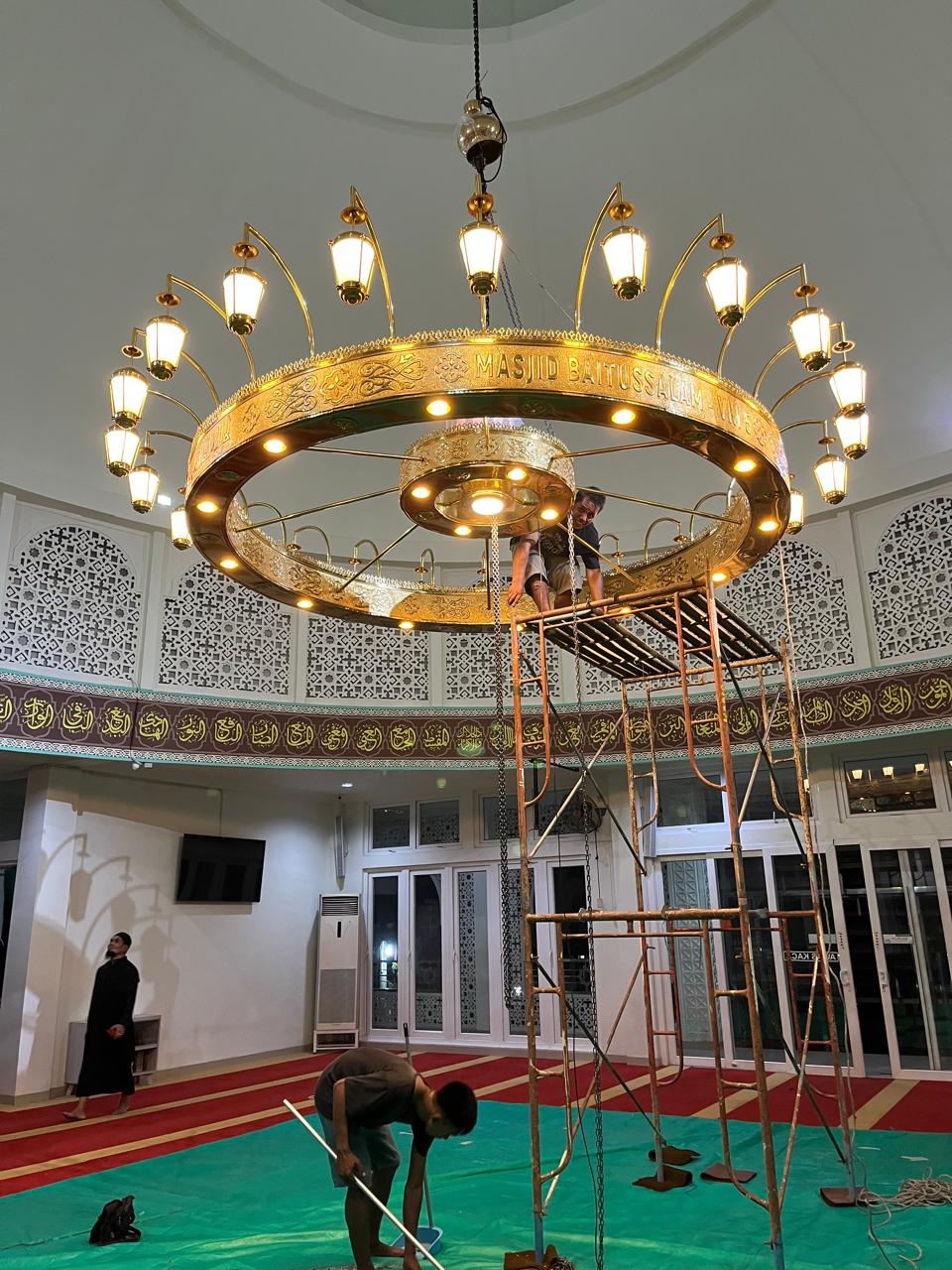 Harga Lampu Gantung Masjid