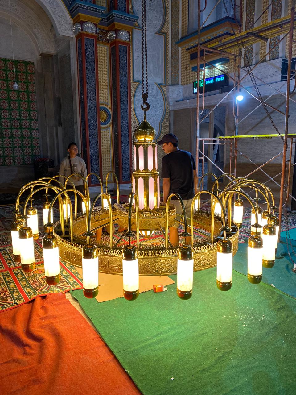 harga lampu gantung masjid nabawi