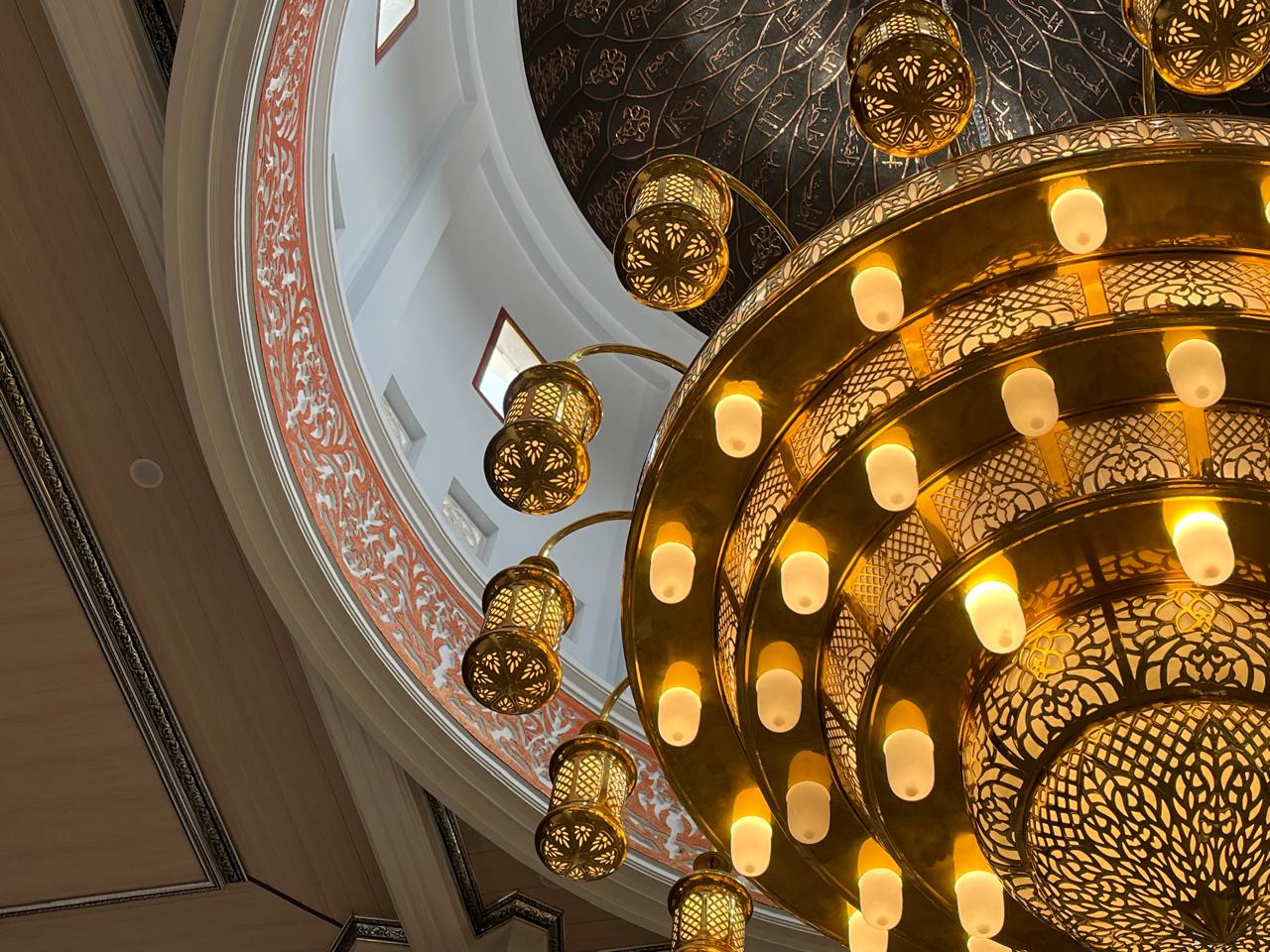 5 Rahasia Memilih Lampu Masjid