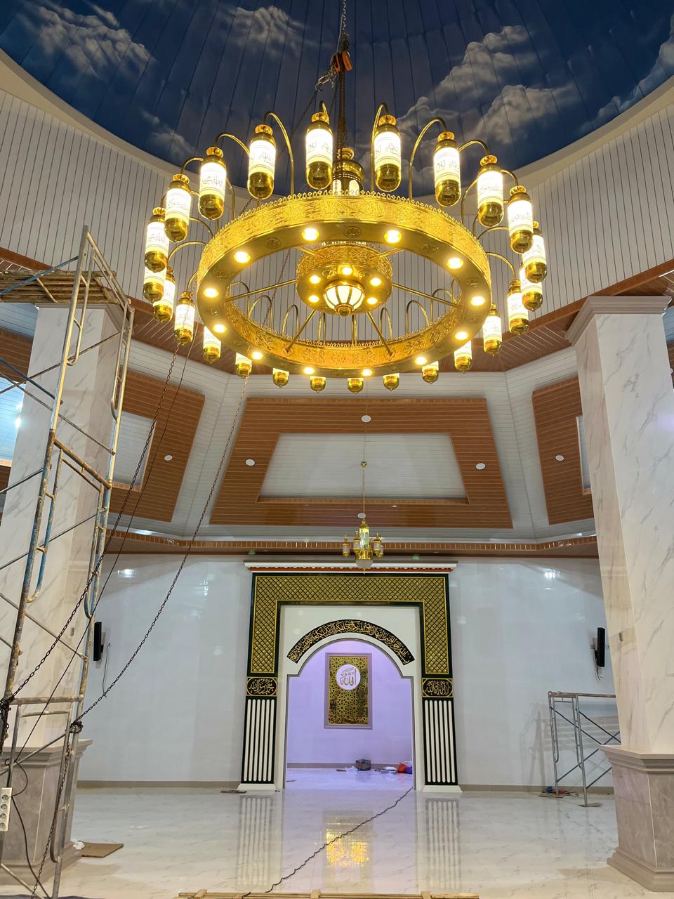 Lampu Gantung Masjid